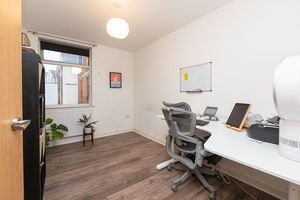 Photo 24- click for photo gallery